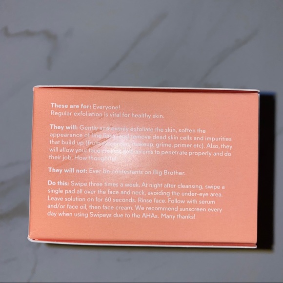 NIB $46 Go-To Face Exfoliating Swipeys 50 pads - Picture 11 of 16